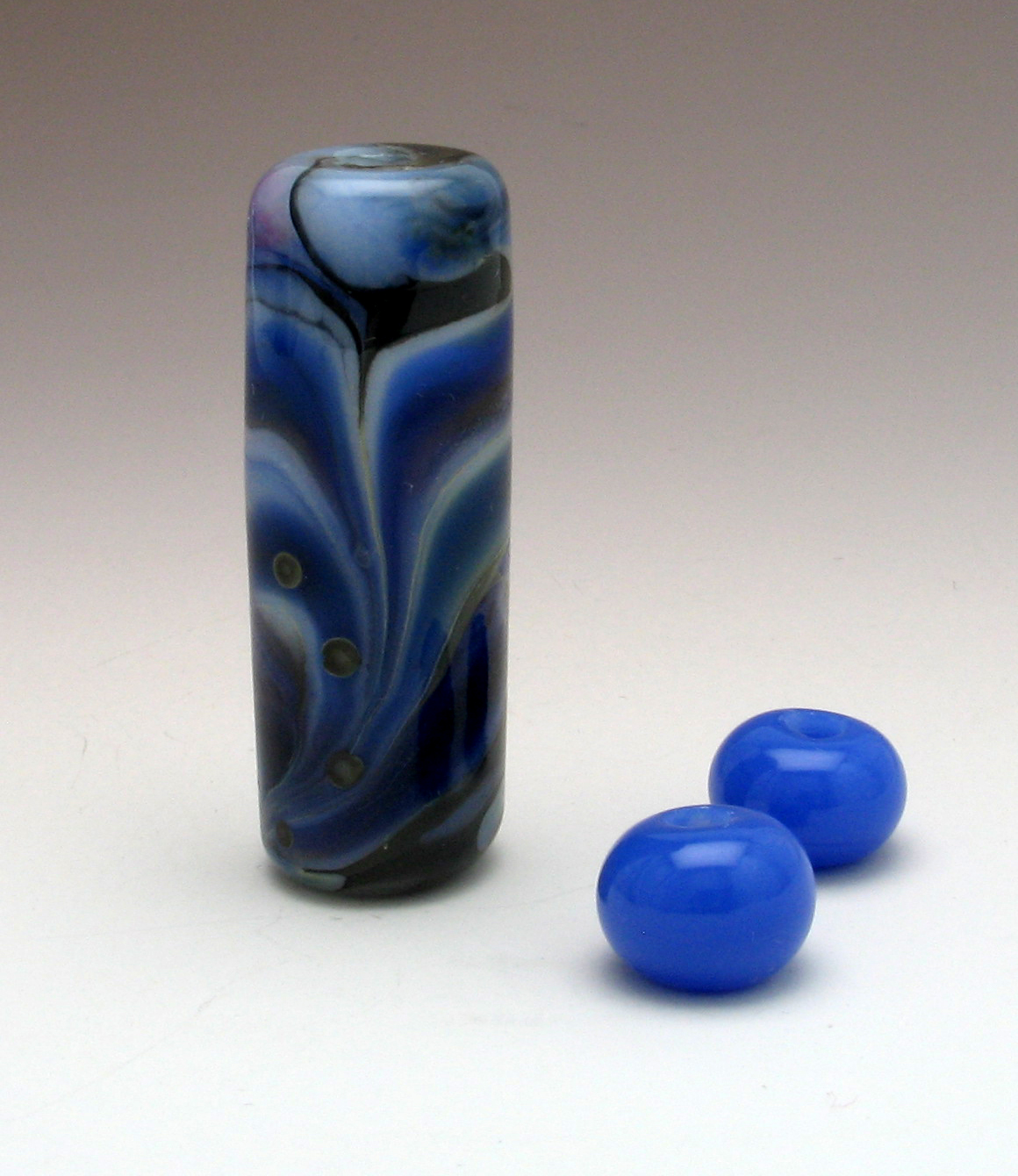 Cylinder Bead