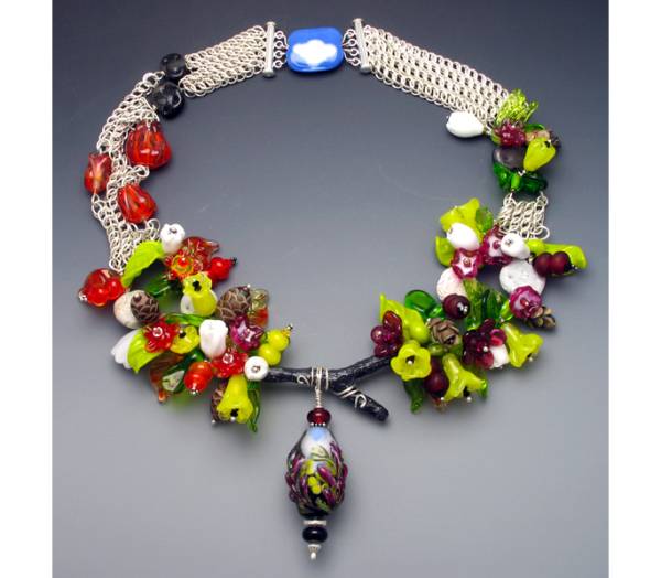 Yellowstone, "Convergence: Contemporary Jewelry Design with Art-Glass Beads," ISGB and Bead&Button, 2009, Susan Matych-Hager and Kathy Petersen